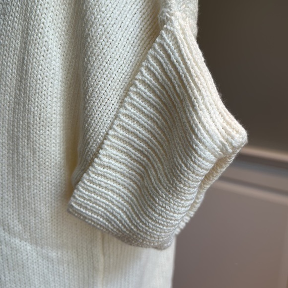 Massimo Dutti Knit V-Neck Sweater - Picture 4 of 5